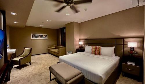 Executive Suite
