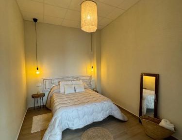 Deluxe Double Room with Bath