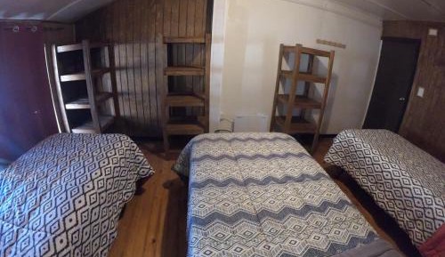 Single Bed in Mixed Dormitory Room