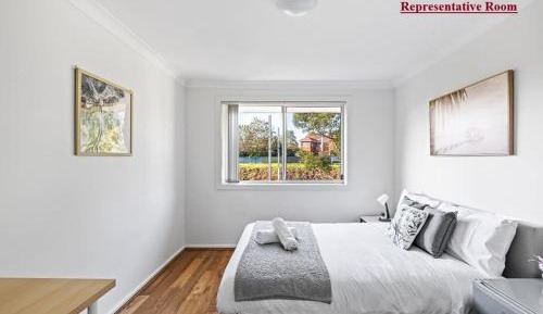 Standard Double Room with Shared Bathroom