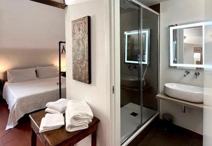 Standard Double Suite