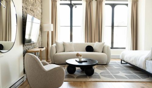 Deluxe Apartment