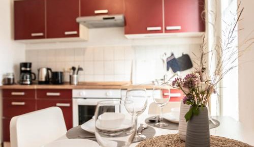 Three-Bedroom Apartment with Balcony