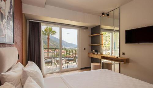 Superior Double or Twin Room with Sea View