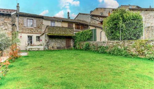 Four-Bedroom Holiday Home