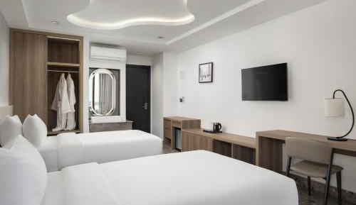 Deluxe Twin Room