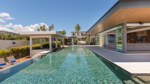 Villa - Beach Front