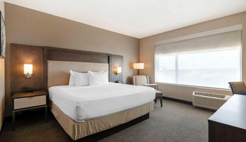 King Suite with Balcony