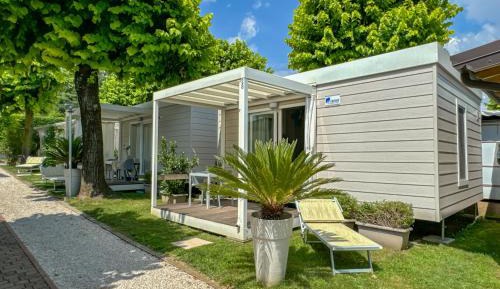 One-Bedroom Mobile Home