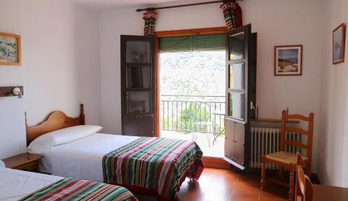 Twin Room with Mountain View