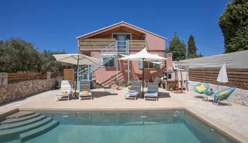 Superior One-Bedroom Apartment with Balcony