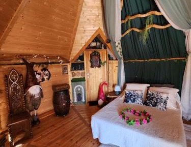 Double Room with Private External Bathroom