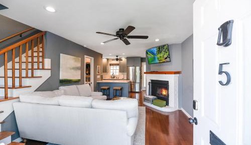 Three-Bedroom Townhouse