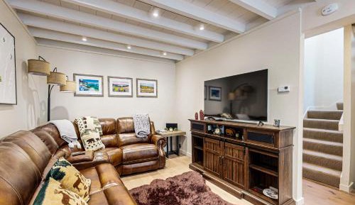 Three Bedroom Apartment