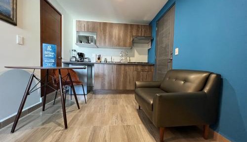 Deluxe Double Studio