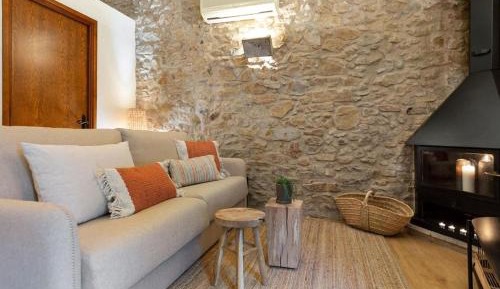 One-Bedroom Holiday Home