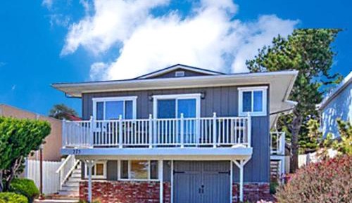 Two-Bedroom Holiday Home