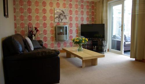 Three-Bedroom Townhouse