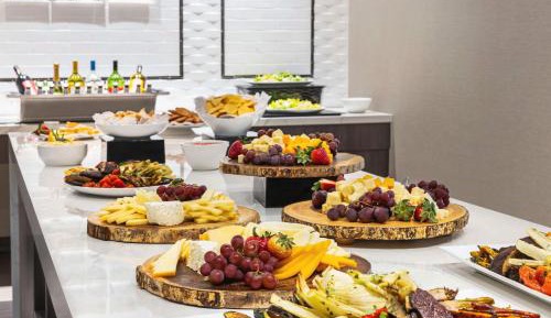 King Studio Suite - Non-Smoking