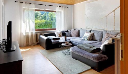 Superior One-Bedroom Apartment