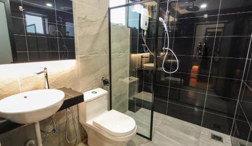 Superior Twin Room with Window