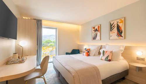 Prestige King Room Balcony