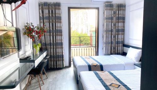 Triple Room with Balcony