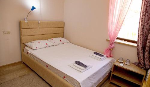 Quadruple Room with Private Bathroom