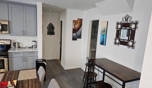 Queen Room with Shared Bathroom