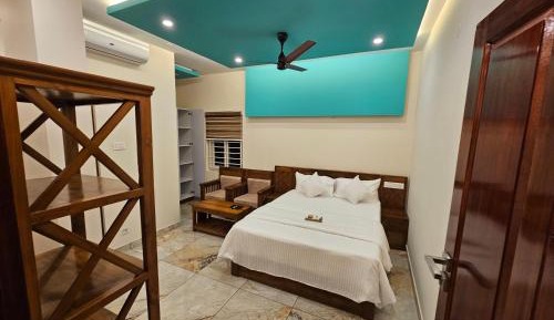 Two-Bedroom Deluxe Apartment