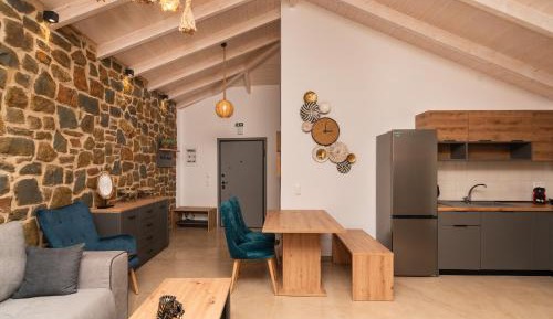 Superior One-Bedroom Apartment with Balcony