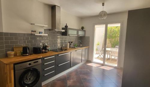 Three-Bedroom Holiday Home 