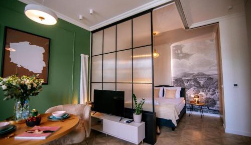 Suite Apartment