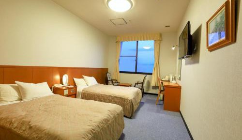Superior Twin Room with Extra Bed - Non-Smoking