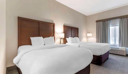 Standard Queen Room with Two Queen Beds - Non Smoking 