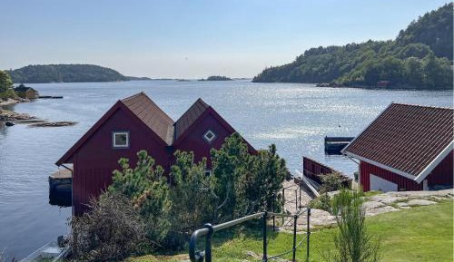 Two-Bedroom Holiday Home