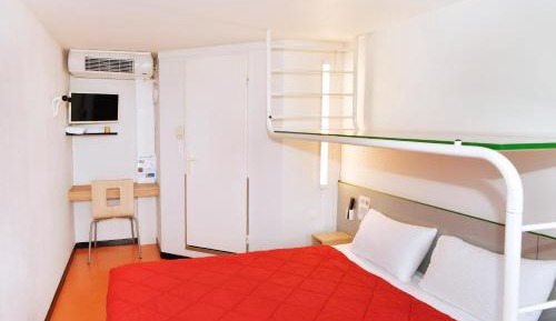 Double Room with 1 Double Bed