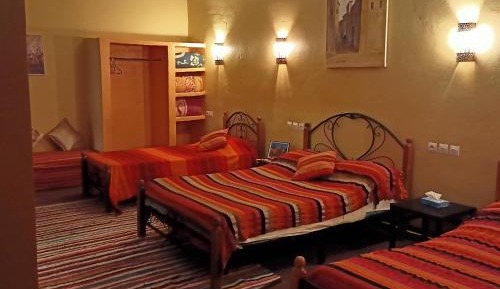 Family Room with Mountain View