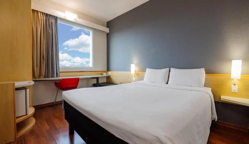 Standard One Double Bed