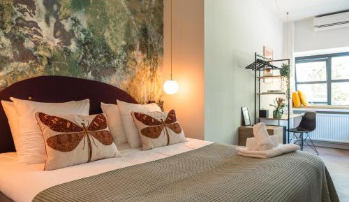 Deluxe Double Room with Bath