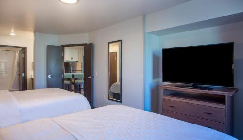 One-Bedroom Suite