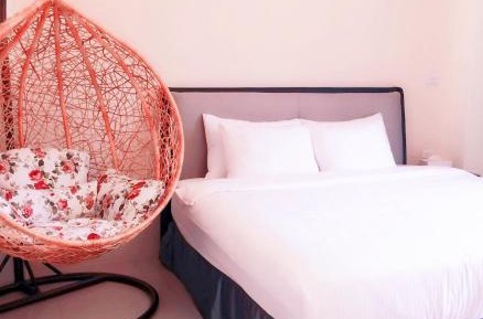 Queen Room with Balcony