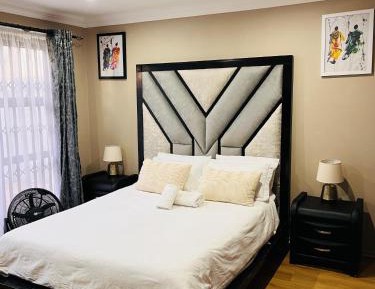 Queen Suite