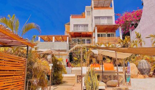 Private King+ Private Bathroom+ Patio (Room 4)