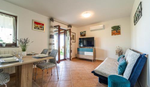 Two-Bedroom Apartment with Terrace and Sea View