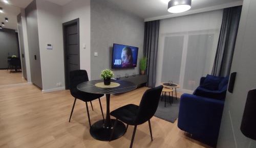 One-Bedroom Apartment with Terrace