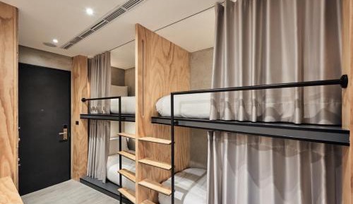 Bed in 4-Bed Mixed Dormitory Room