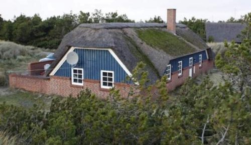 Four-Bedroom Holiday Home