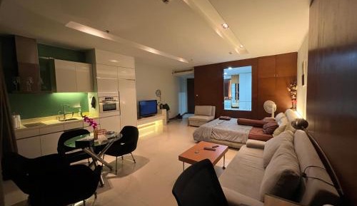 Apartment with View and Balcony