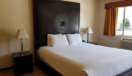 King Room - Disability Access